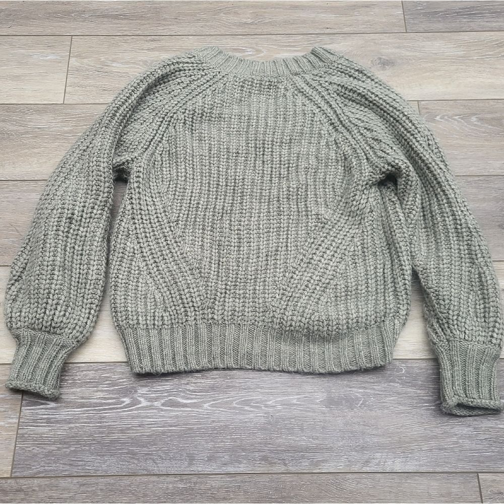 American Eagle oversized chunky knit v neck sweater xs - Picture 11 of 12